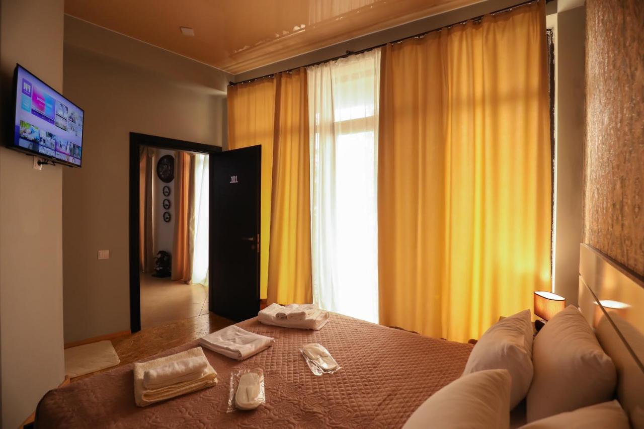 Hotel Sagu Kutaisi Exteriér fotografie